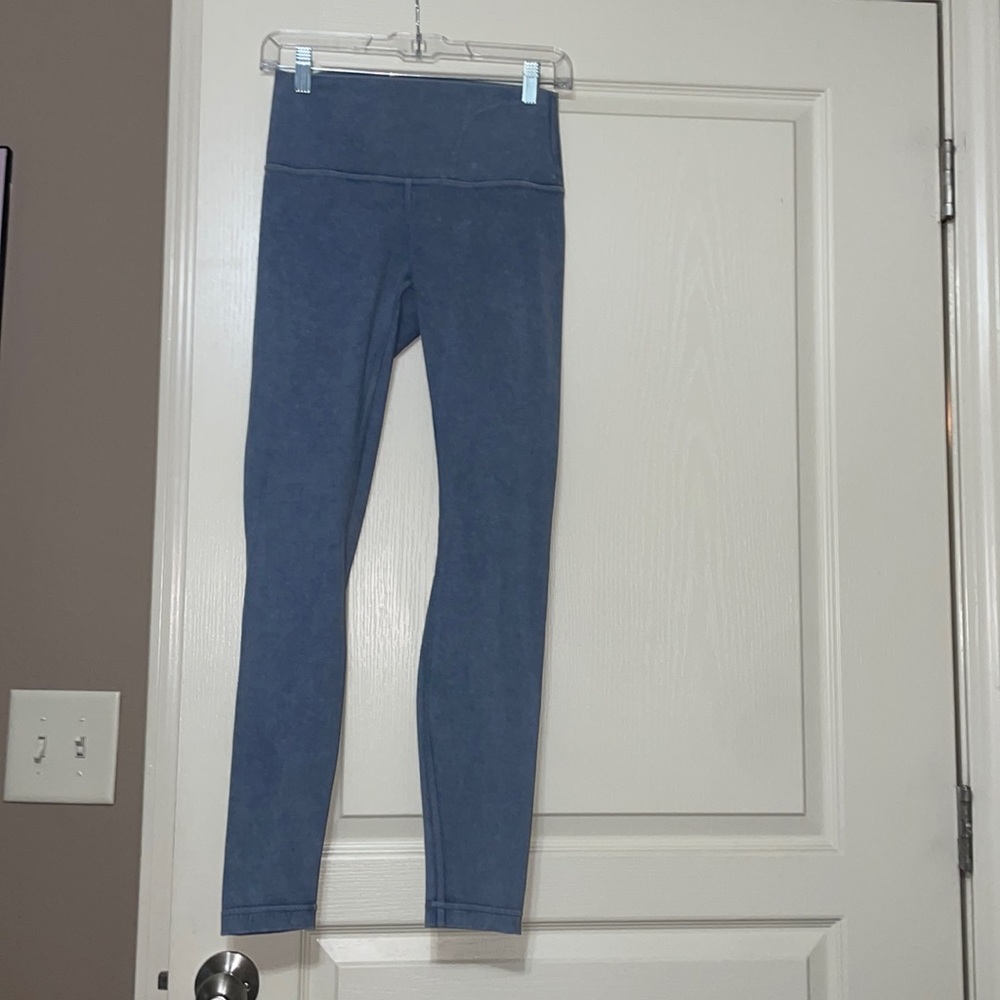 Size 6 dusty blue Lululemon leggings